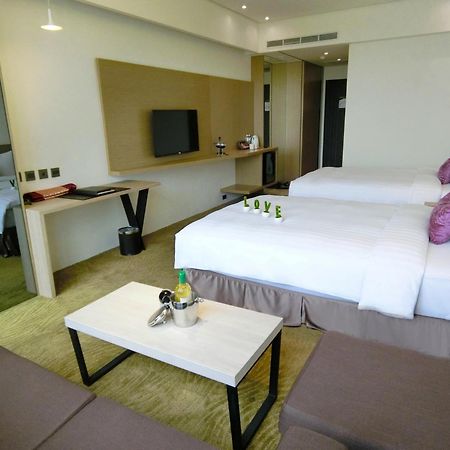 Look Royal Resort Kota Chiayi Ruang foto Deluxe room