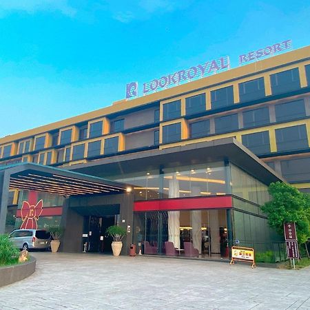 Look Royal Resort Kota Chiayi Bagian luar foto Lookroyal Resort