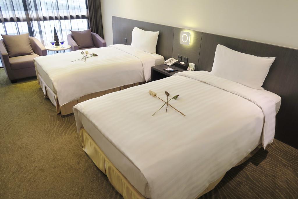 Look Royal Resort Kota Chiayi Bagian luar foto Deluxe Twin Room
