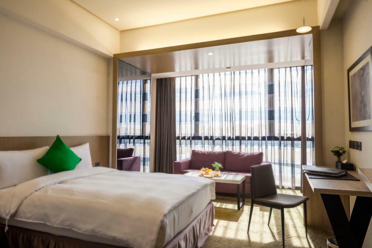 Look Royal Resort Kota Chiayi Bagian luar foto Deluxe Room