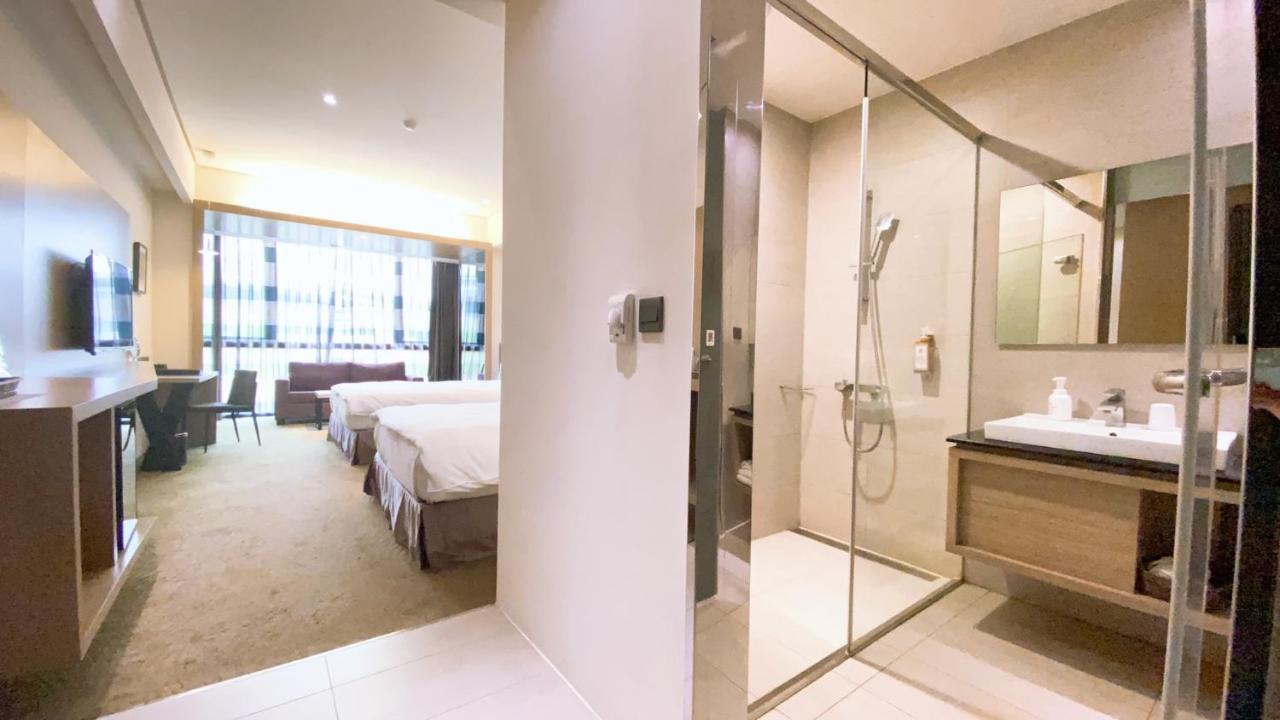 Look Royal Resort Kota Chiayi Bagian luar foto Deluxe Room
